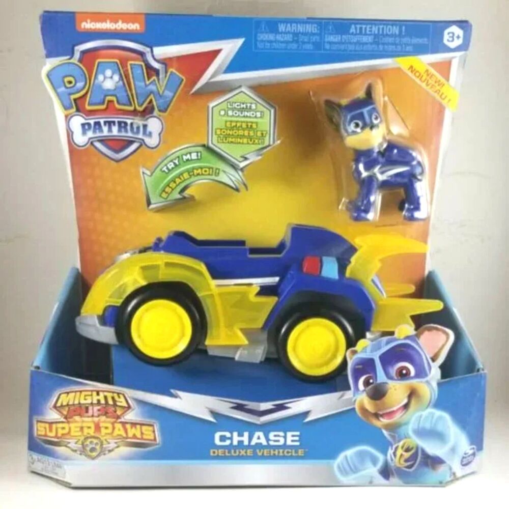 Paw Patrol - Chase Super Paws Deluxe Vehicle . New in Package